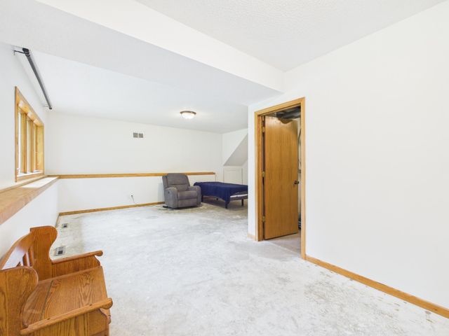 4926 Shady Lane, North Branch, MN 55056