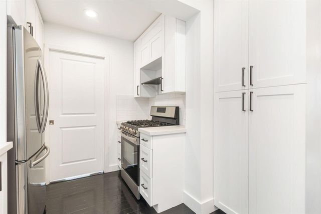 3504 S Olive Avenue, West Palm Beach, FL 33405