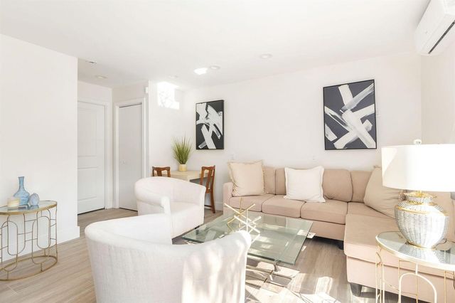 3504 S Olive Avenue, West Palm Beach, FL 33405
