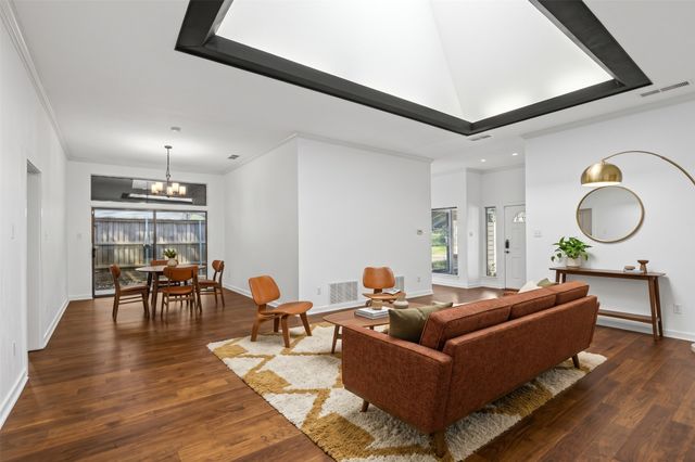 6234 La Cosa Drive, Dallas, TX 75248