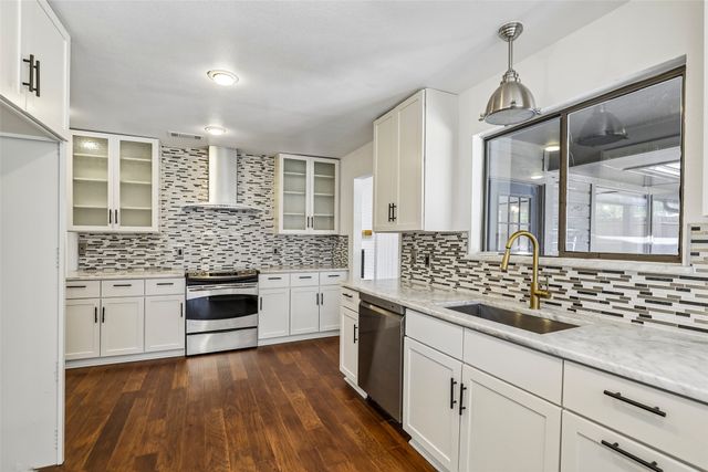 6234 La Cosa Drive, Dallas, TX 75248