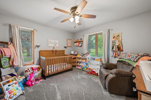 N65W28580 Fairlane DRIVE, Hartland, WI 53029