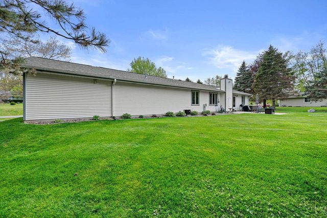N65W28580 Fairlane DRIVE, Hartland, WI 53029