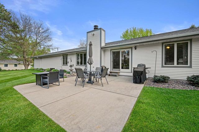 N65W28580 Fairlane DRIVE, Hartland, WI 53029