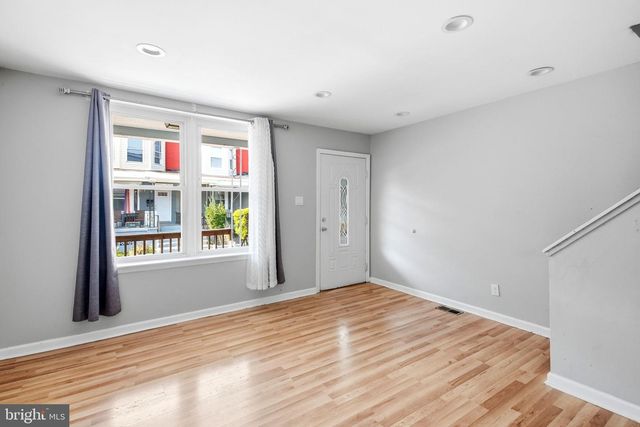 5841 MONTROSE ST, Philadelphia, PA 19143