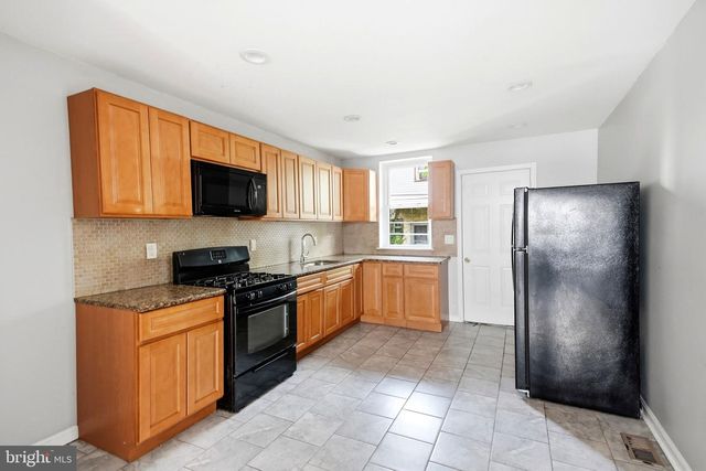 5841 MONTROSE ST, Philadelphia, PA 19143