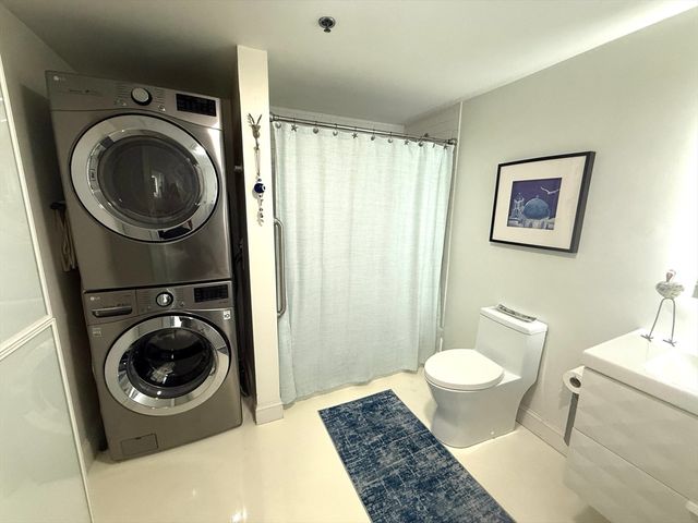 60 Dudley St 117, Chelsea, MA 02150