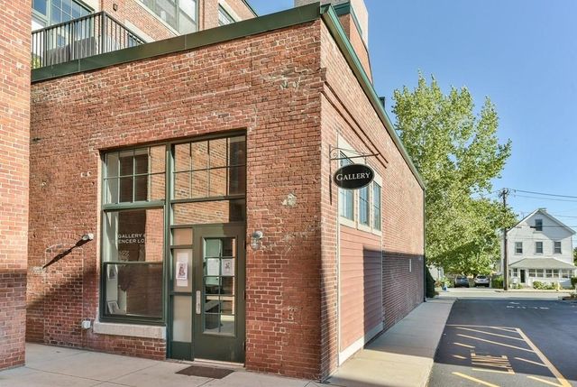 60 Dudley St 117, Chelsea, MA 02150