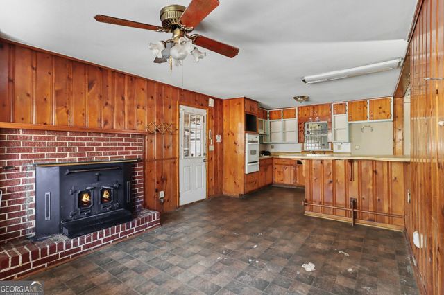 1963 Wee Kirk Road, Atlanta, GA 30316