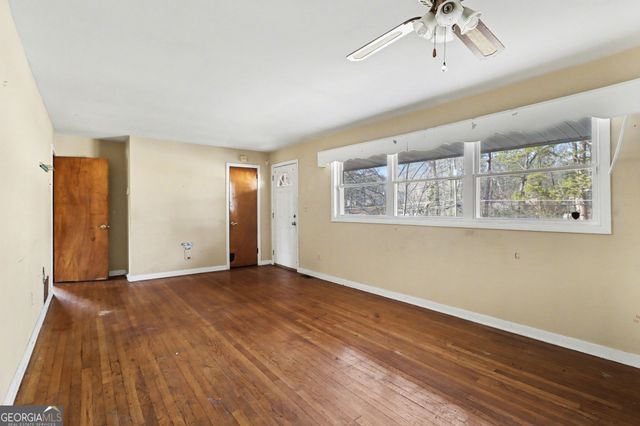 1963 Wee Kirk Road, Atlanta, GA 30316