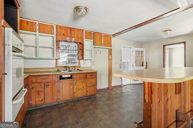 1963 Wee Kirk Road, Atlanta, GA 30316