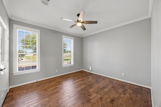 1165 Brent Avenue, Terrell, TX 75160