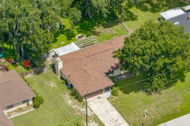 124 N POINTE DRIVE, Auburndale, FL 33823