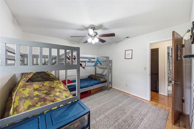 124 N POINTE DRIVE, Auburndale, FL 33823
