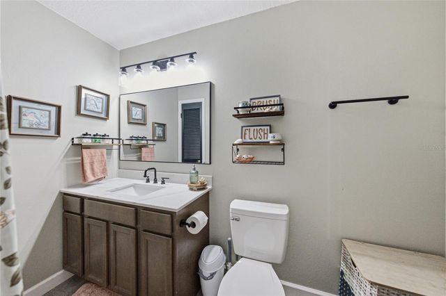 124 N POINTE DRIVE, Auburndale, FL 33823