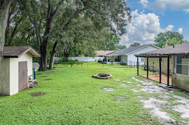 124 N POINTE DRIVE, Auburndale, FL 33823