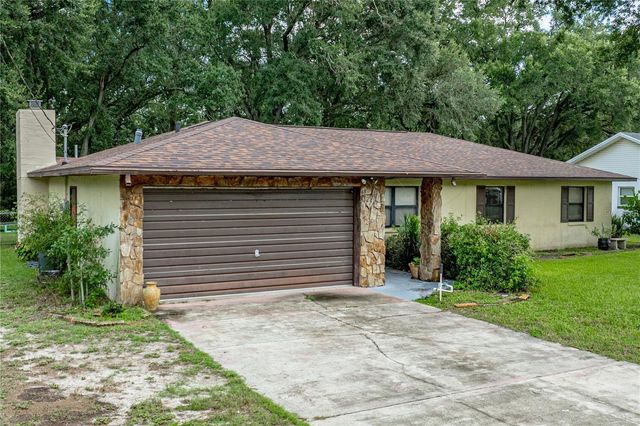 124 N POINTE DRIVE, Auburndale, FL 33823