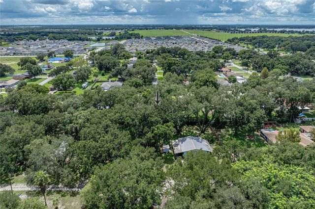 124 N POINTE DRIVE, Auburndale, FL 33823