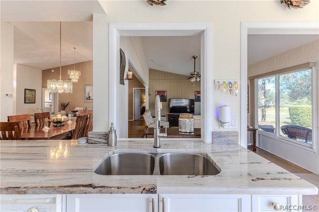 7443 Willow Brook Drive, Spring Hill, FL 34606