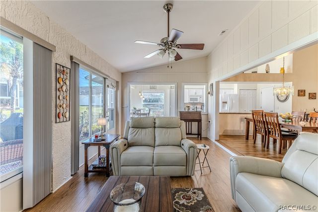 7443 Willow Brook Drive, Spring Hill, FL 34606