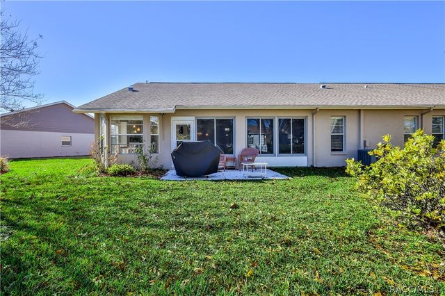 7443 Willow Brook Drive, Spring Hill, FL 34606