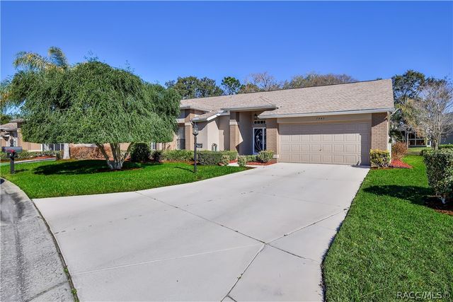 7443 Willow Brook Drive, Spring Hill, FL 34606