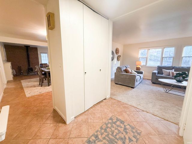 1137 Echo Drive, South Bend, IN 46614