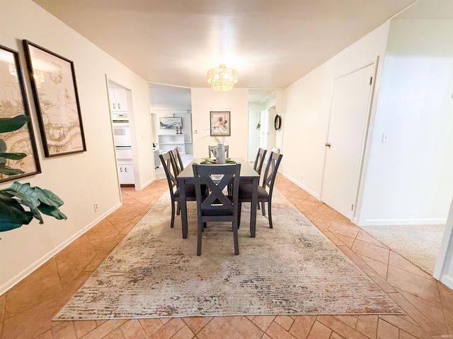 1137 Echo Drive, South Bend, IN 46614