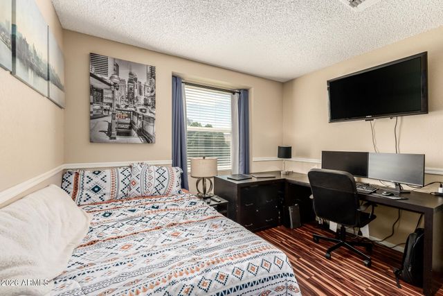 4122 E MOUNTAIN VISTA Drive, Phoenix, AZ 85048