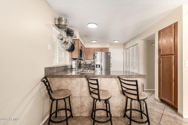 4122 E MOUNTAIN VISTA Drive, Phoenix, AZ 85048