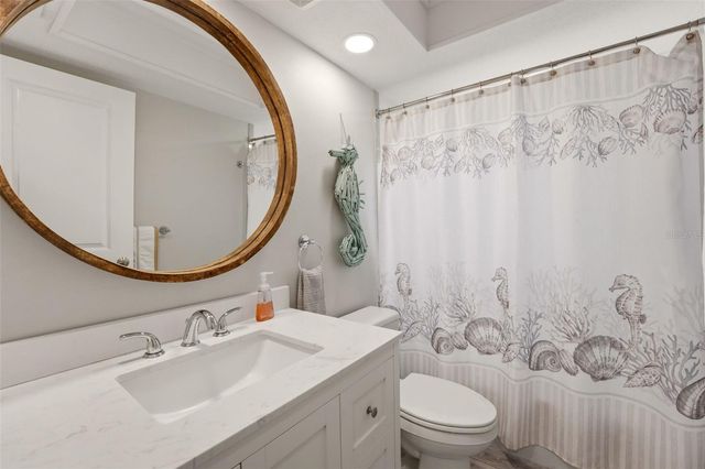 101 LOUELLA LANE 2, Nokomis, FL 34275