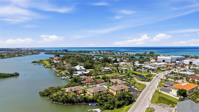 101 LOUELLA LANE 2, Nokomis, FL 34275