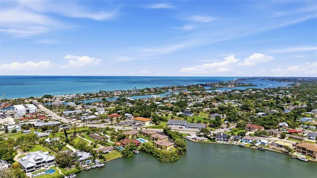 101 LOUELLA LANE 2, Nokomis, FL 34275