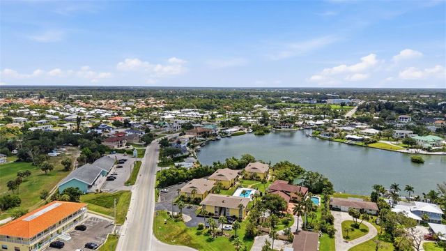 101 LOUELLA LANE 2, Nokomis, FL 34275