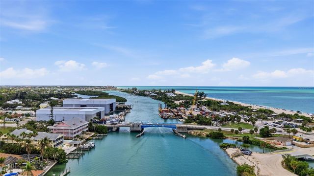 101 LOUELLA LANE 2, Nokomis, FL 34275