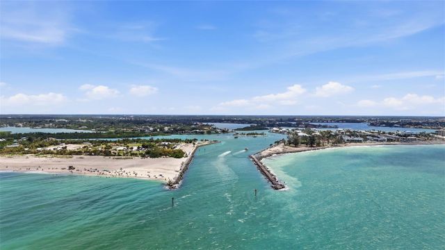 101 LOUELLA LANE 2, Nokomis, FL 34275