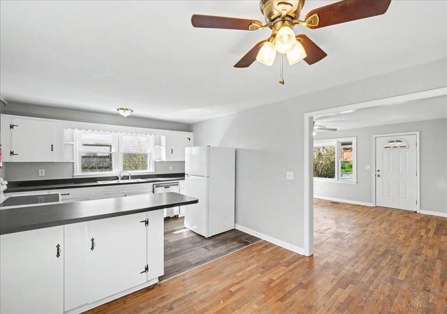 111 Valley View Drive, Frankfort, KY 40601