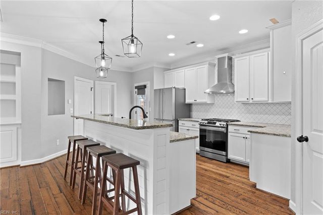 1901 Channing LN, Virginia Beach, VA 23456