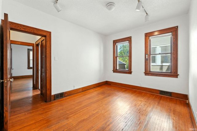 2309 N Anthony Boulevard, Fort Wayne, IN 46805