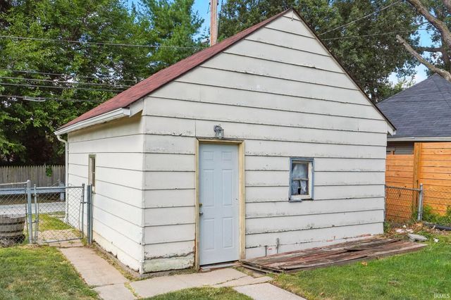 2309 N Anthony Boulevard, Fort Wayne, IN 46805