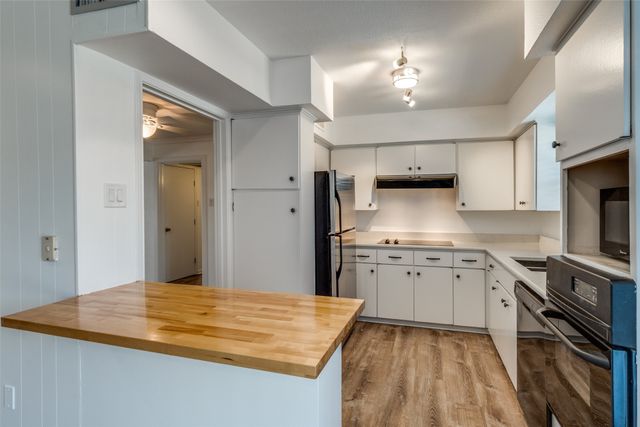 5833 Birchbrook Drive 208, Dallas, TX 75206