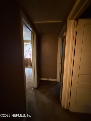 1037 WESTBROOK Circle W, Jacksonville, FL 32209