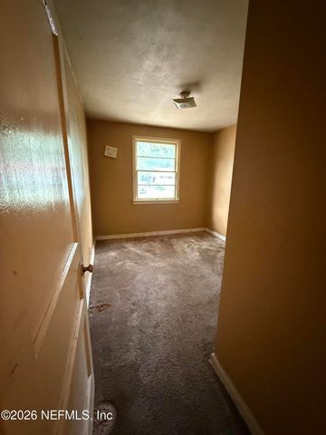 1037 WESTBROOK Circle W, Jacksonville, FL 32209