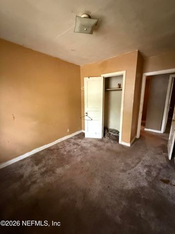 1037 WESTBROOK Circle W, Jacksonville, FL 32209