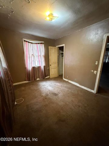 1037 WESTBROOK Circle W, Jacksonville, FL 32209