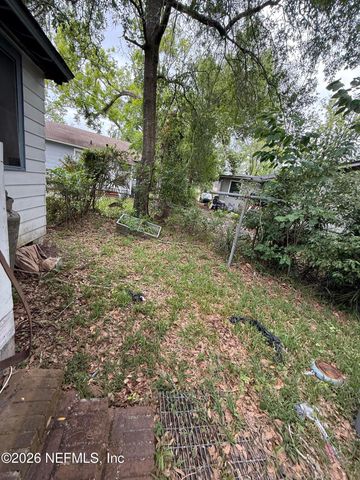 1037 WESTBROOK Circle W, Jacksonville, FL 32209