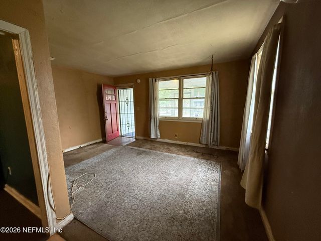 1037 WESTBROOK Circle W, Jacksonville, FL 32209