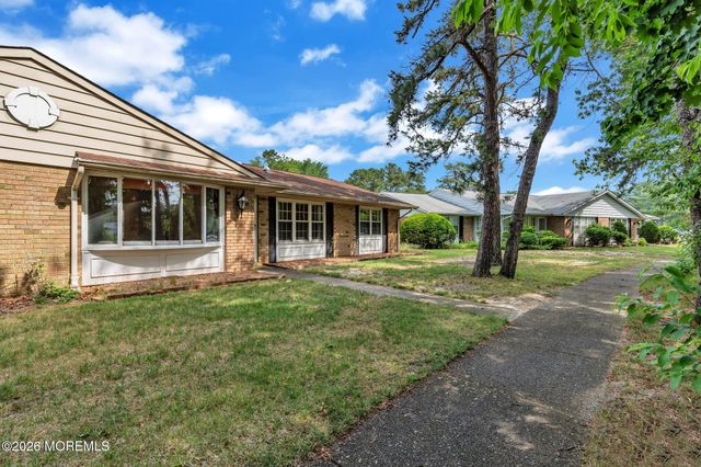 35B Gramercy Lane, Manchester, NJ 08759