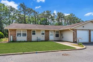 35B Gramercy Lane, Manchester, NJ 08759