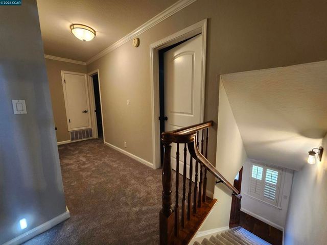 312 Wildcroft Dr, Martinez, CA 94553